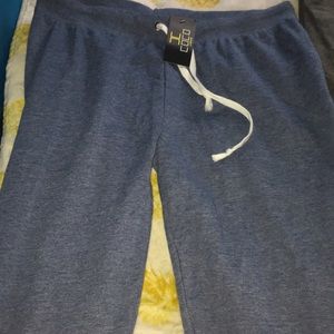 Joggers/Sweats